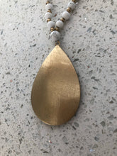 Load image into Gallery viewer, TEAR DROP MEDALLION NECKLACE