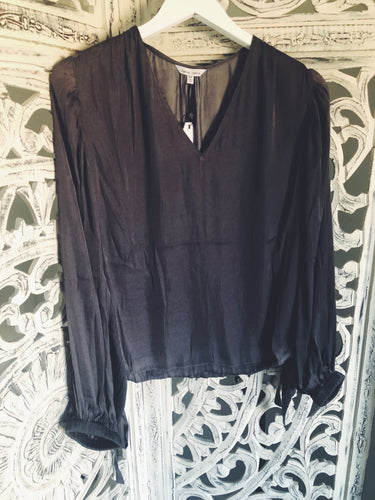 CHARCOAL BALLOON SLEEVE BLOUSE