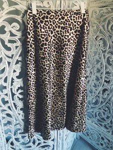 LEOPARD SLIP MIDI SKIRT