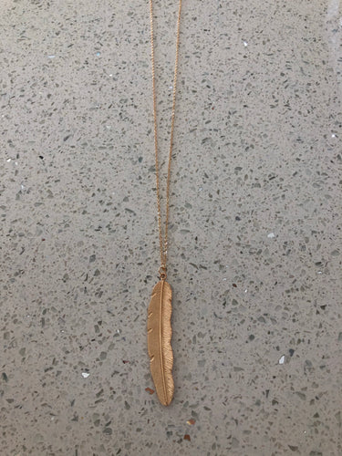 GOLDEN FEATHER  NECKLACE